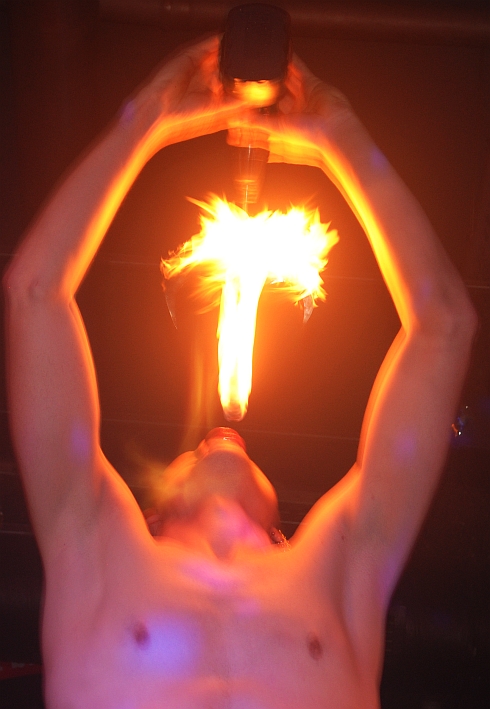 CircKlub KulturKellerei301211 (161)